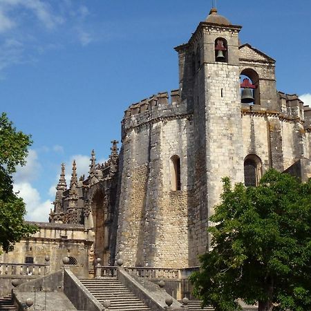 Bairro Das Flores Tomar Exteriér fotografie
