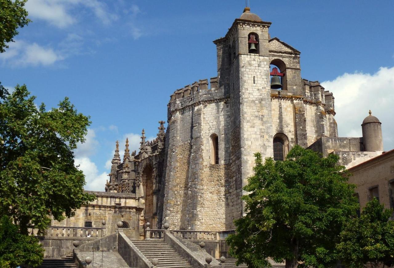 Bairro Das Flores Tomar Exteriér fotografie